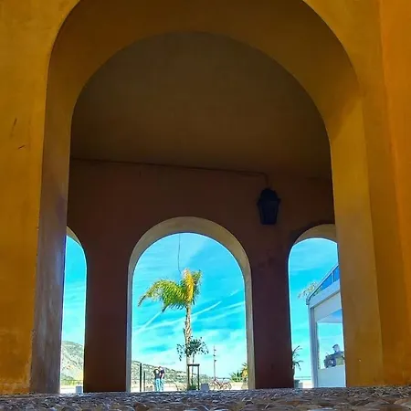 Charme Et Authenticite A - Centre & Plages 芒通